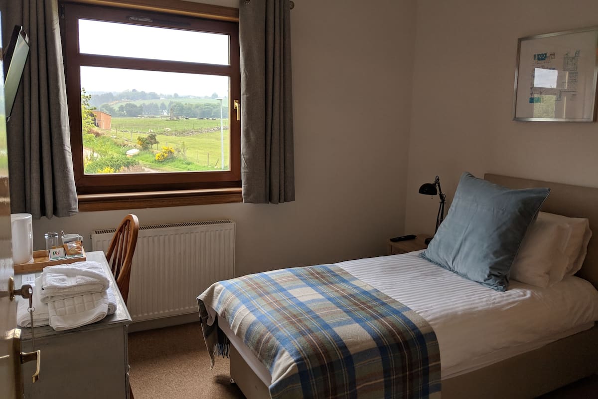 Family Room, 2 Bedrooms, Ensuite | Individually decorated, individually furnished, iron/ironing board