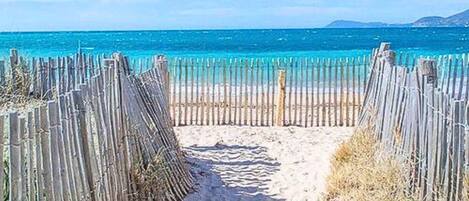 Ranta lähistöllä, snorklausmahdollisuus, kajakkimelontamahdollisuus