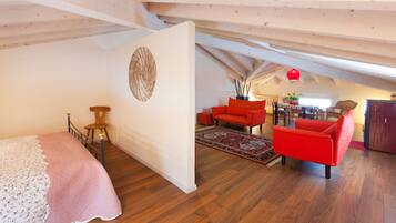 Comfort Triple Room, 1 Double Bed with Sofa bed