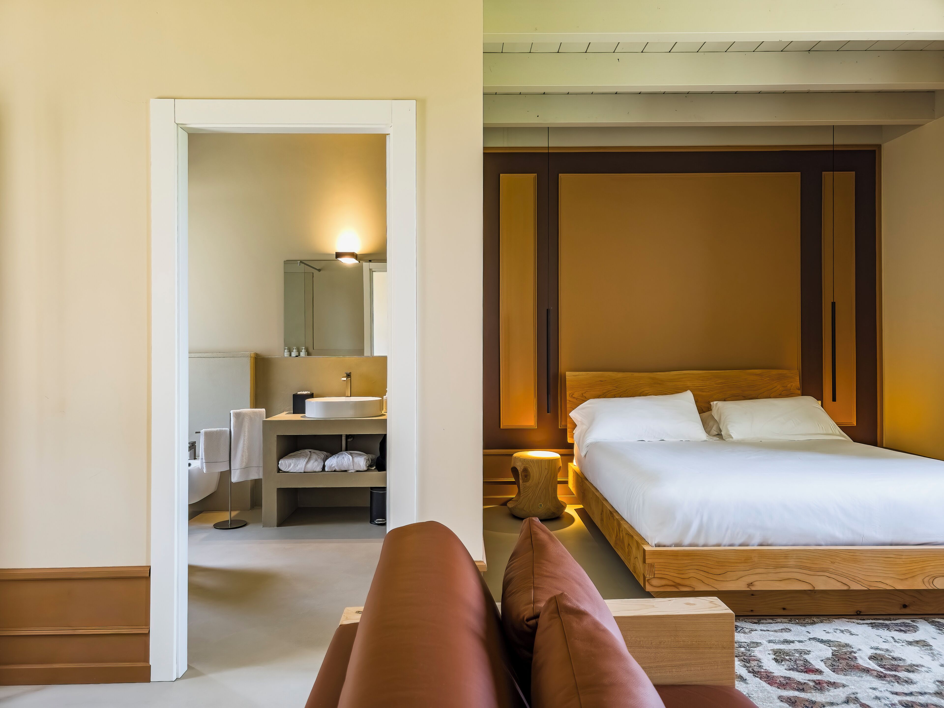 Deluxe Room - Casa Hema | Premium bedding, down duvets, free minibar items, in-room safe