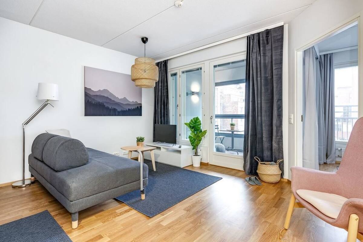 Leilighet – deluxe, badstue, byutsikt | 1 soverom, skrivebord, blendingsgardiner og lydisolert