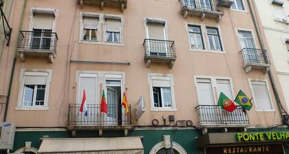 Hospedaria D. Damélio