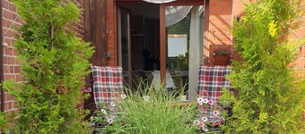 Modern 2 room apartment, 1st Floor separately in a family house, location close to the city