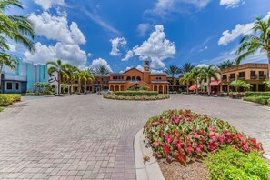 Free self parking - 11947 Adoncia Way #2707 (Cape Coral)