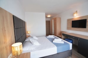 Superior Double or Twin Room, Balcony, Sea View | Minibar, in-room safe, desk, iron/ironing board - HOTEL OPAL Cap Aurora (Jupiter)