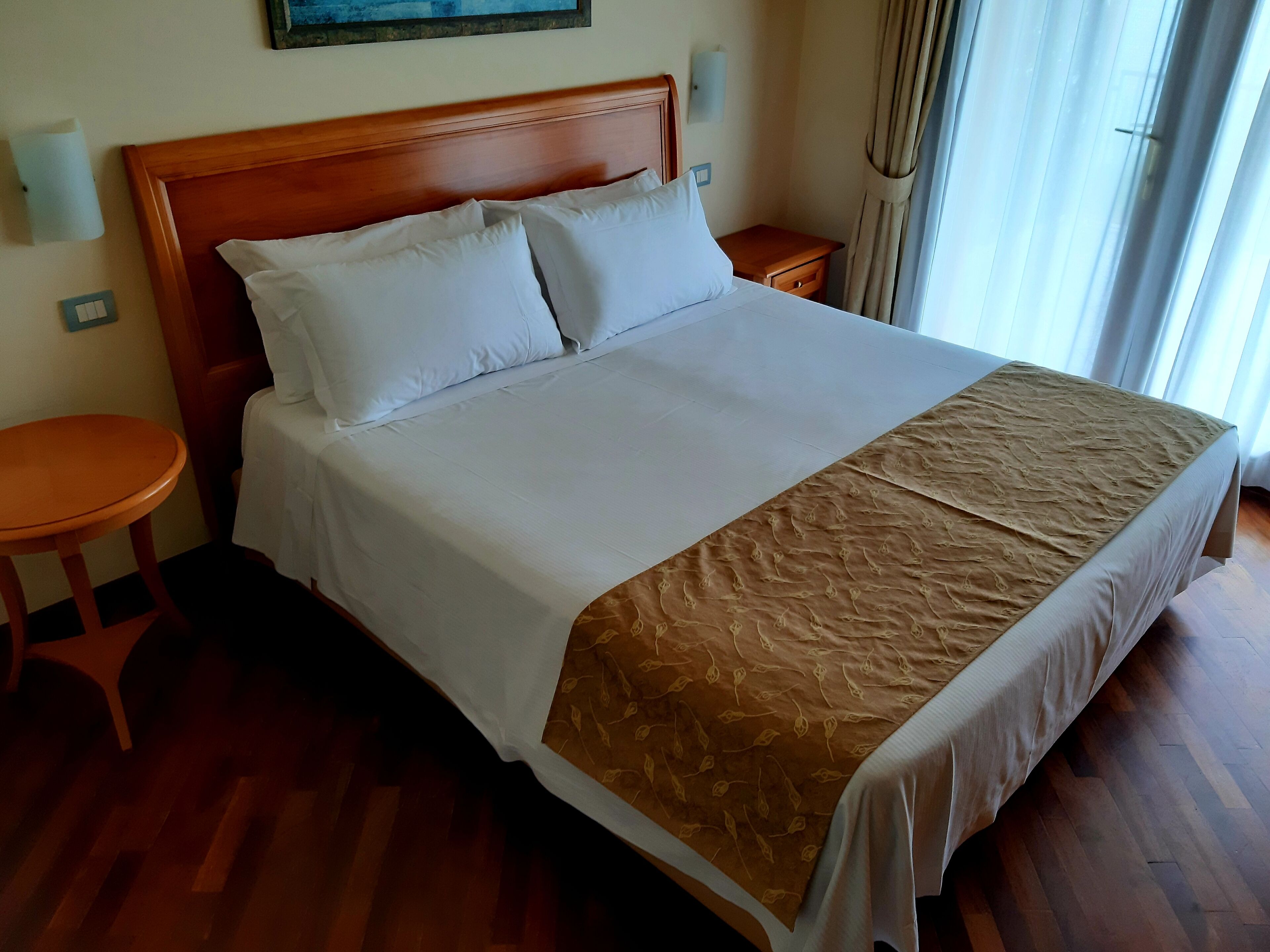 1 bedroom, in-room safe, cots/infant beds, rollaway beds
