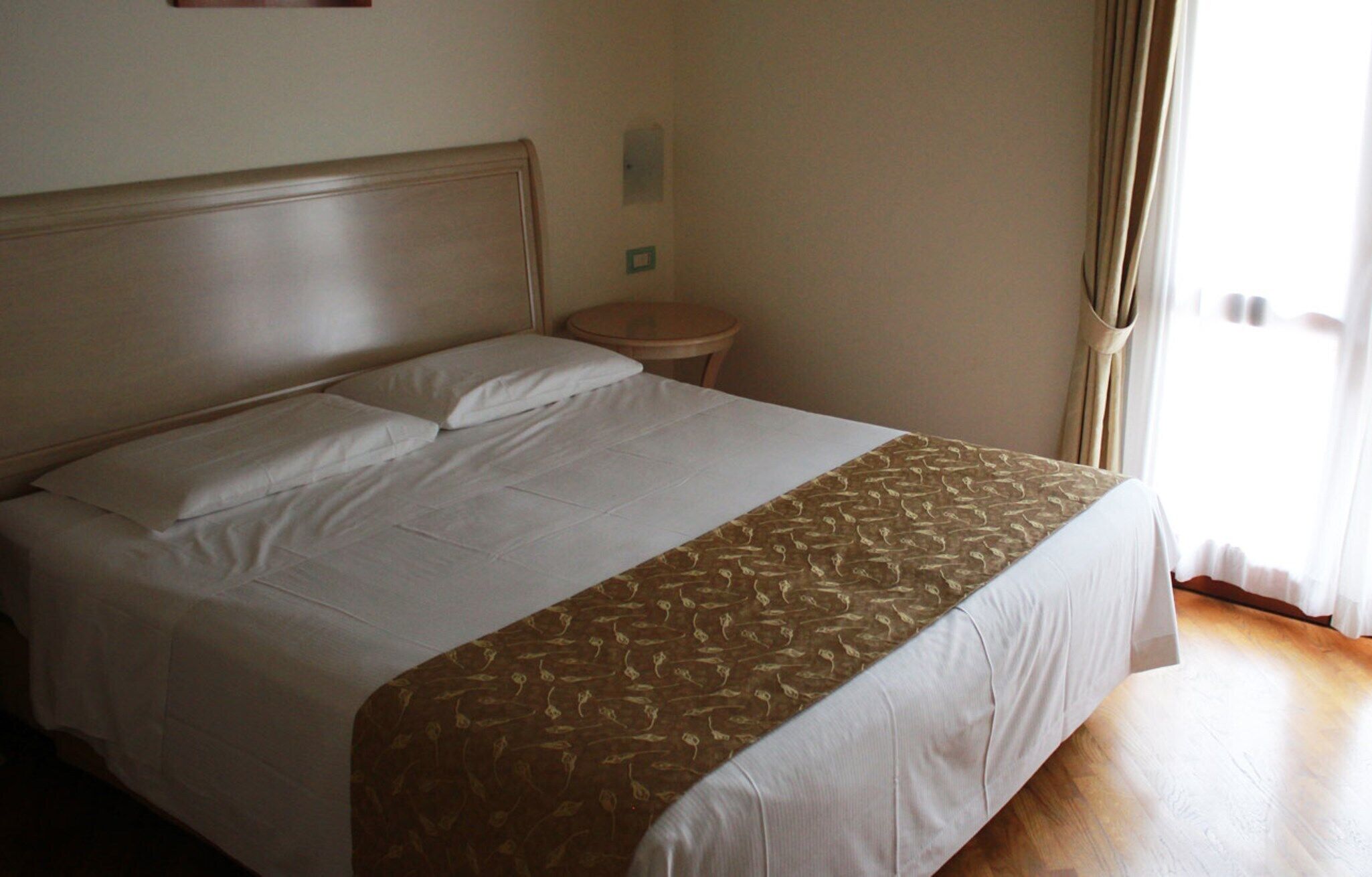 1 chambre, coffre-fort, lit de bébé (supplément)