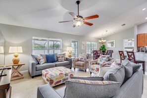 غرفة المعيشة