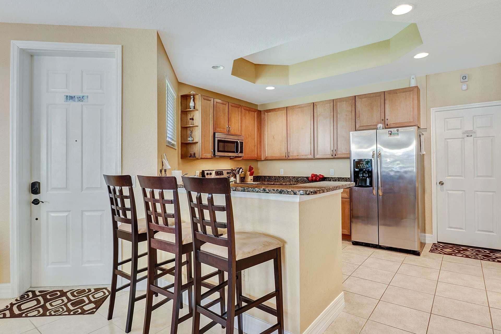 Condo, Multiple Beds (9800 Quinta Artesa Way #105) | Private kitchen | Fridge, microwave, oven, stovetop