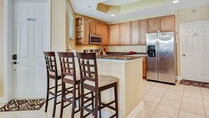 Unclassified image, 2 of 27, button - 9800 Quinta Artesa Way #105 (Fort Myers)