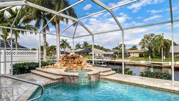 House (833 Monticello Ct) | Pool - 833 Monticello Ct (Cape Coral)