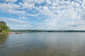 Sun-loungers, beach towels