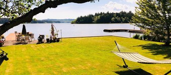 AMAZING LAKE VIEW! Relaxing and natural house Enjoy the best comfort and nature.