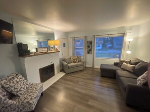 Smart TV, DVD player, books