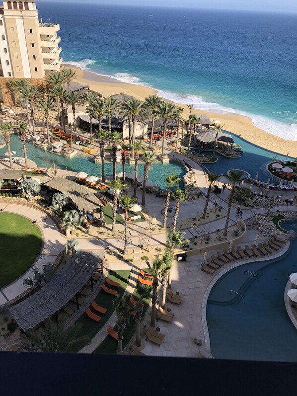 Alberca al aire libre 