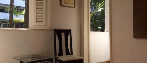 1 chambre, fer et planche Ă repasser, Wi-Fi, draps fournis