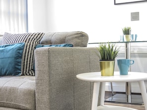 Business Apartment, 1 Double Bed | Living area - Tudors eSuites Birmingham Apartments Jewellery Quarter (Birmingham)