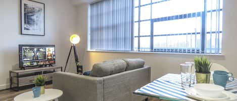 Business Apartment, 1 Double Bed | Living area | Smart TV, Netflix