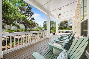 Terrace/patio - Limited Time March Savings | Beach Club Access, Bikes, Electric Cart, and Pet-Friendly Amenities! (Santa Rosa Beach, Florida)