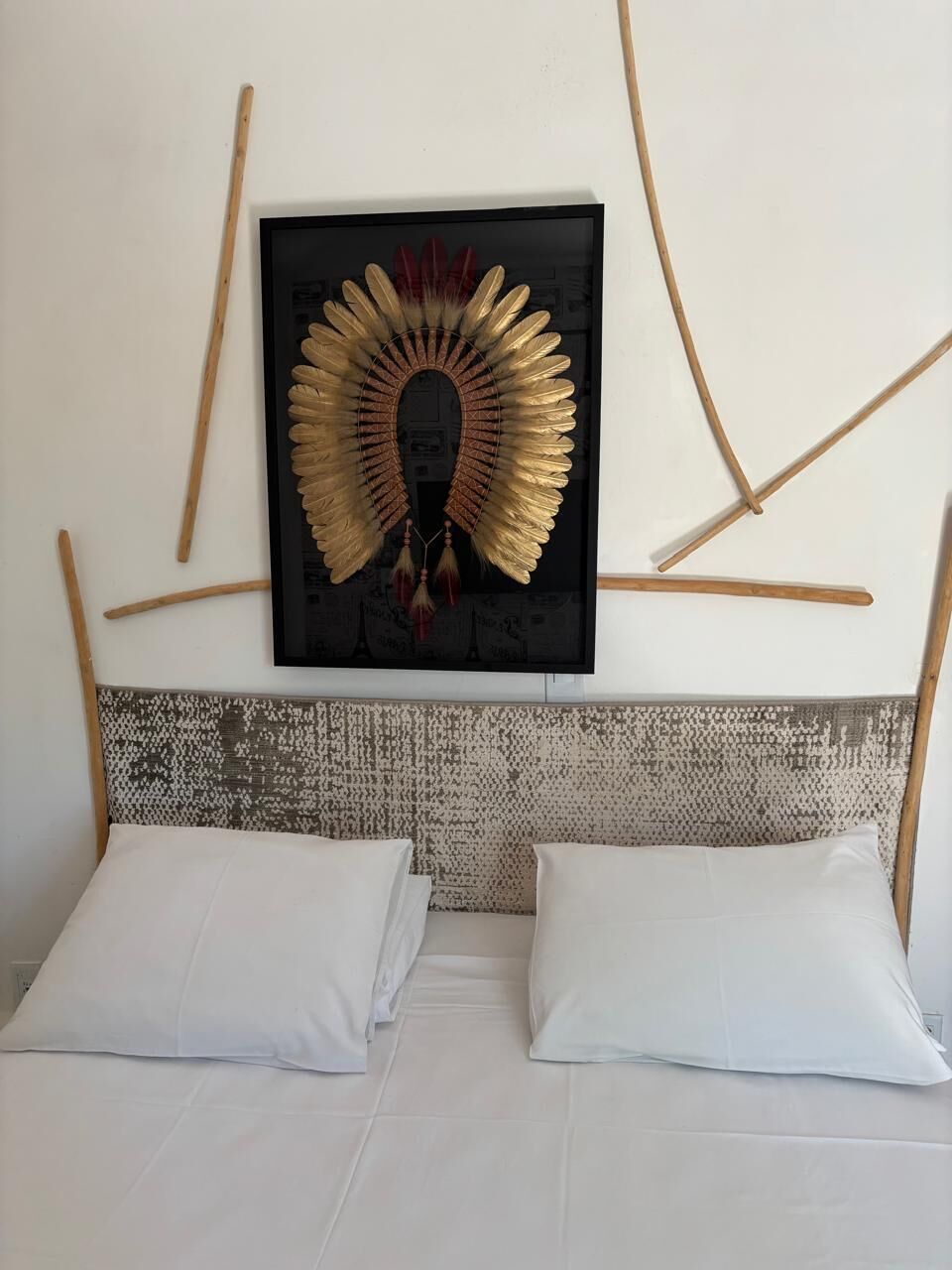 Honeymoon Suite, 1 Queen Bed | WiFi (free), bed sheets