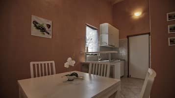 Villa | In-room dining