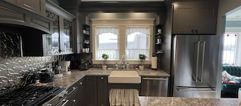 Lyxboende i 1920s bungalow i Provo centrum