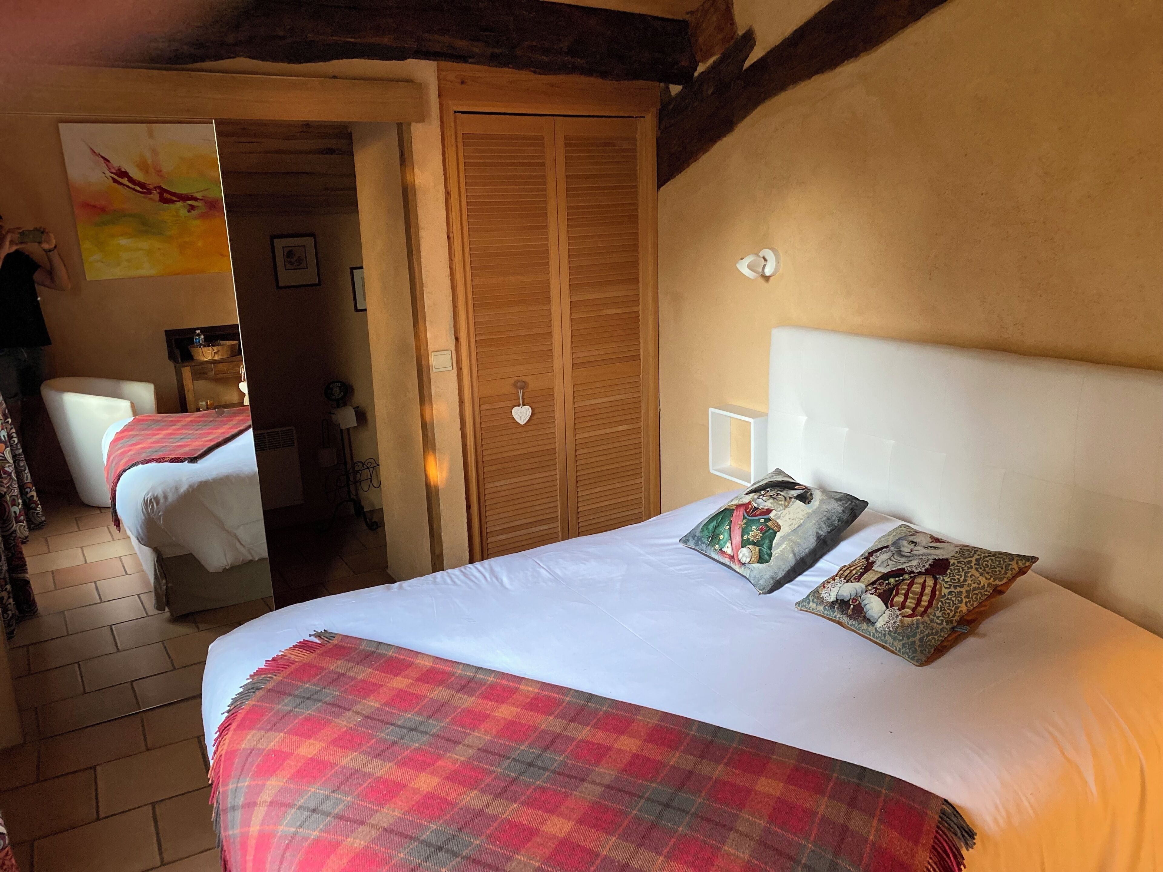 Habitación (Terre d’Argile) | Ropa de cama de alta calidad, cortinas blackout y insonorización 