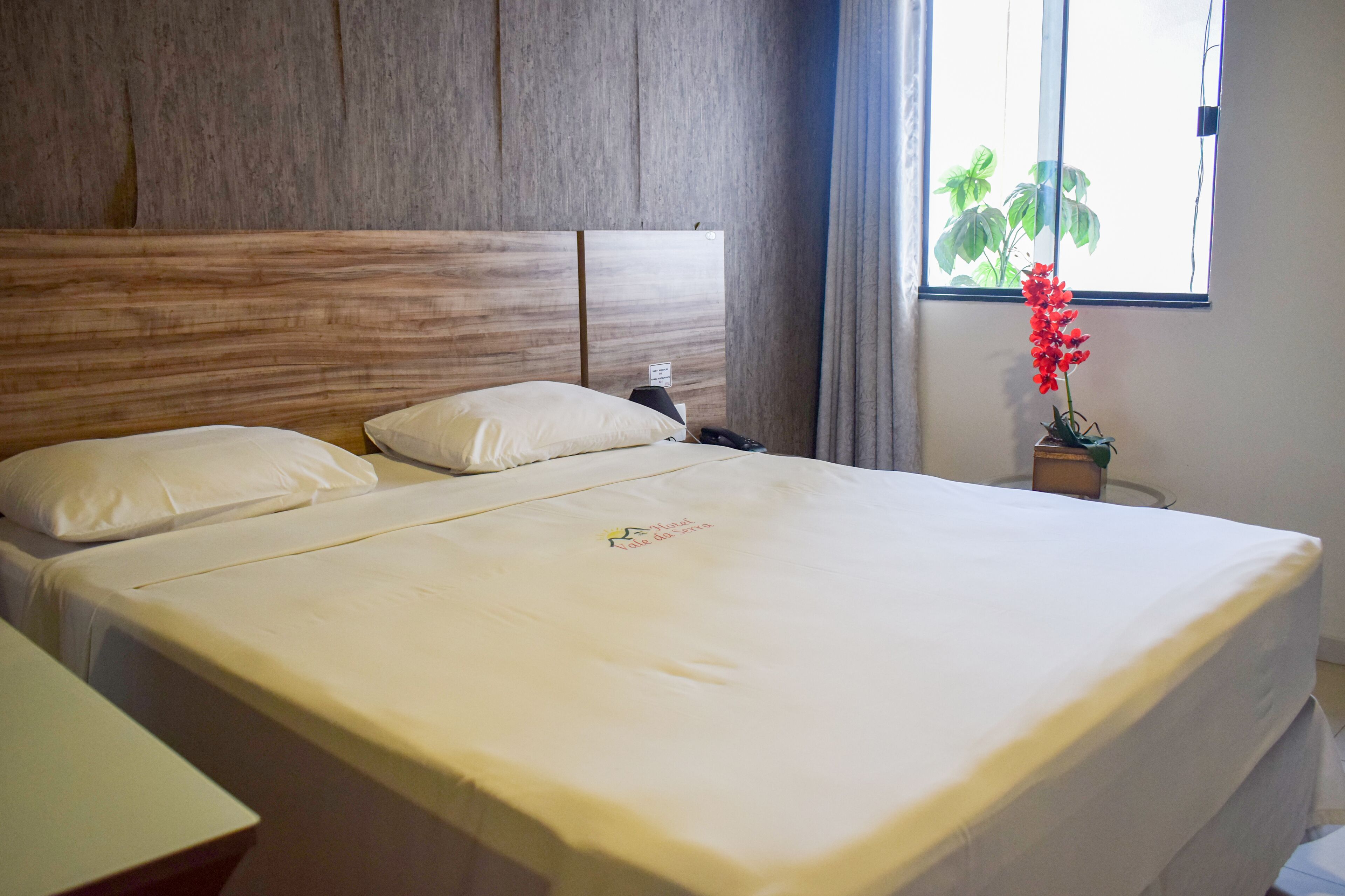 1 bedroom, minibar, free wifi, bed sheets