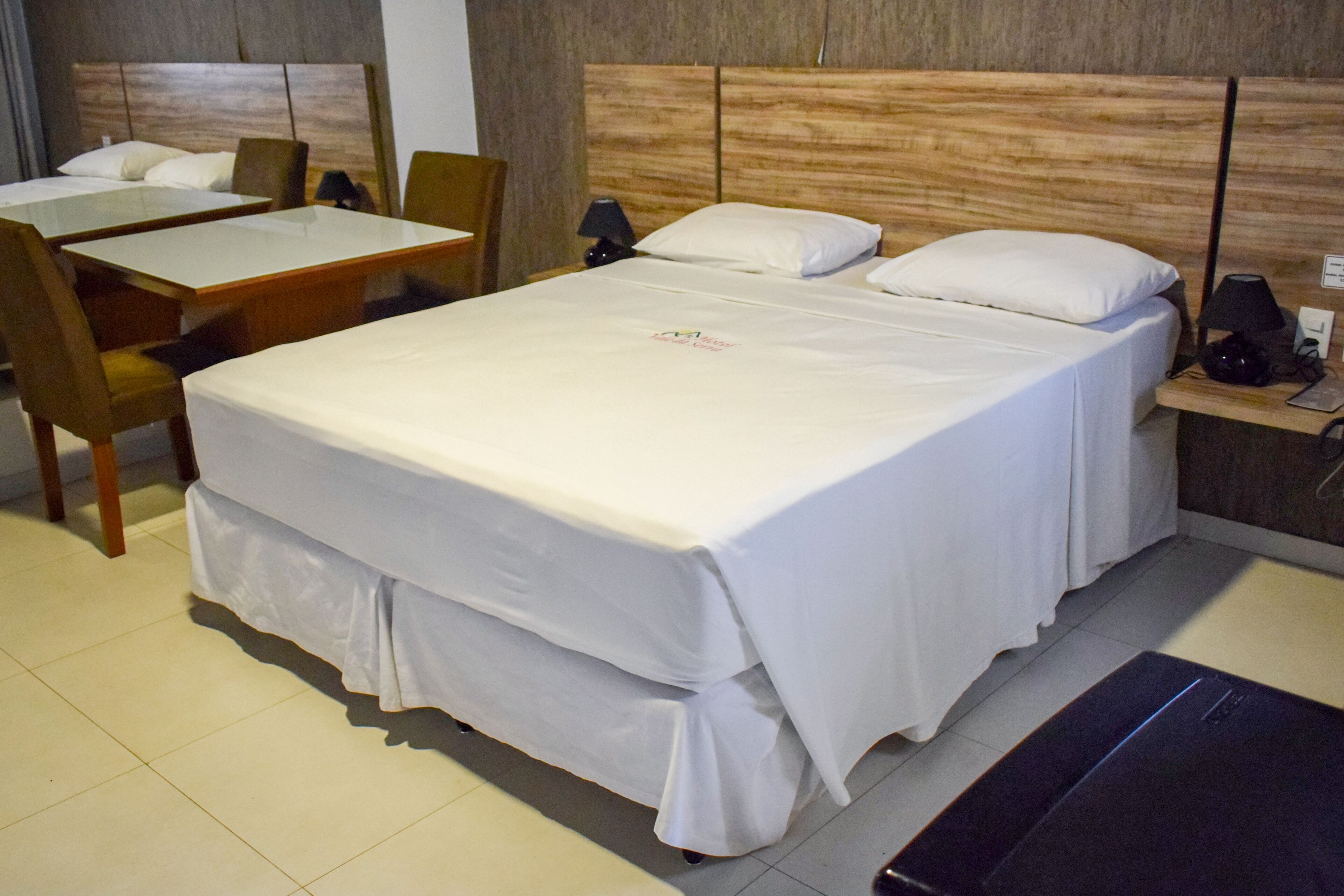 1 bedroom, minibar, free wifi, bed sheets