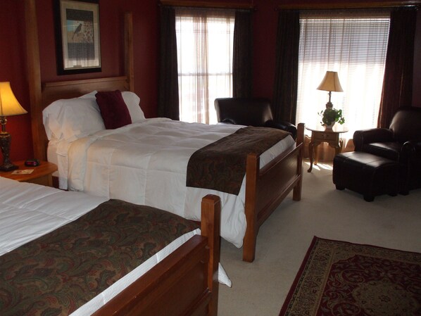 Basic Double Room, 2 Queen Beds