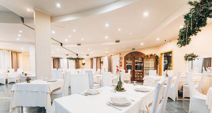 Hotel Ristorante Pizzeria Charme