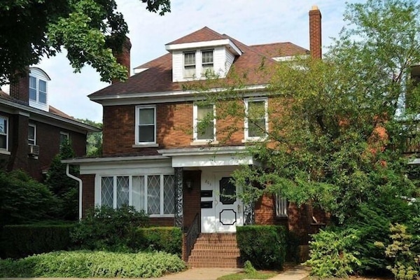 Phòng 4, có phòng tắm riêng (The Second Street Suite ) | Ngoại thất