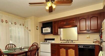 Second Street Suite
