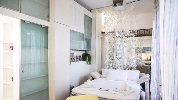 Apartamento, 1 quarto | 1 quarto, escrivaninha, ferros/tábuas de passar roupa