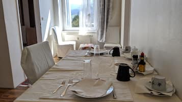 In-room dining