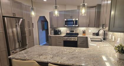 Pet Friendly 5 Bedroom Ski Home with Game Room