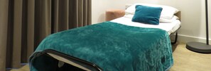 Extra beds - Tudors eSuites Birmingham Apartments with Gated Parking (Birmingham)
