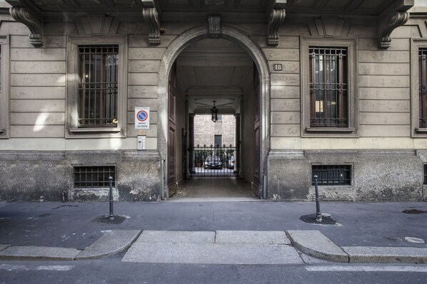 Entrée de l’hébergement