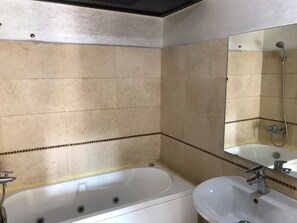 Lavabo de la salle de bain