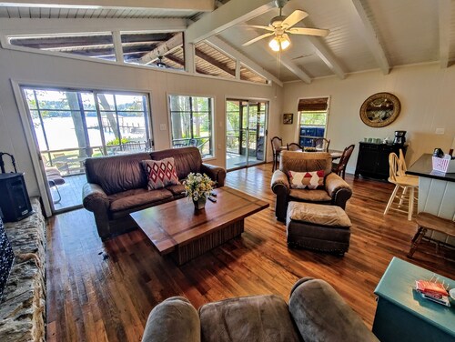 Charming Original Lake Norman Cabin in großartiger Lage