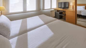 Standard Apartment (2 pax, without kitchen) | 2 slaapkamers, geluiddichte muren, een strijkplank/strijkijzer