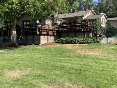 Beach house on the bay with pickleball court