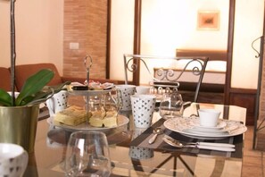 Appartement, 1 chambre (Emanuele II) | Restauration dans la chambre