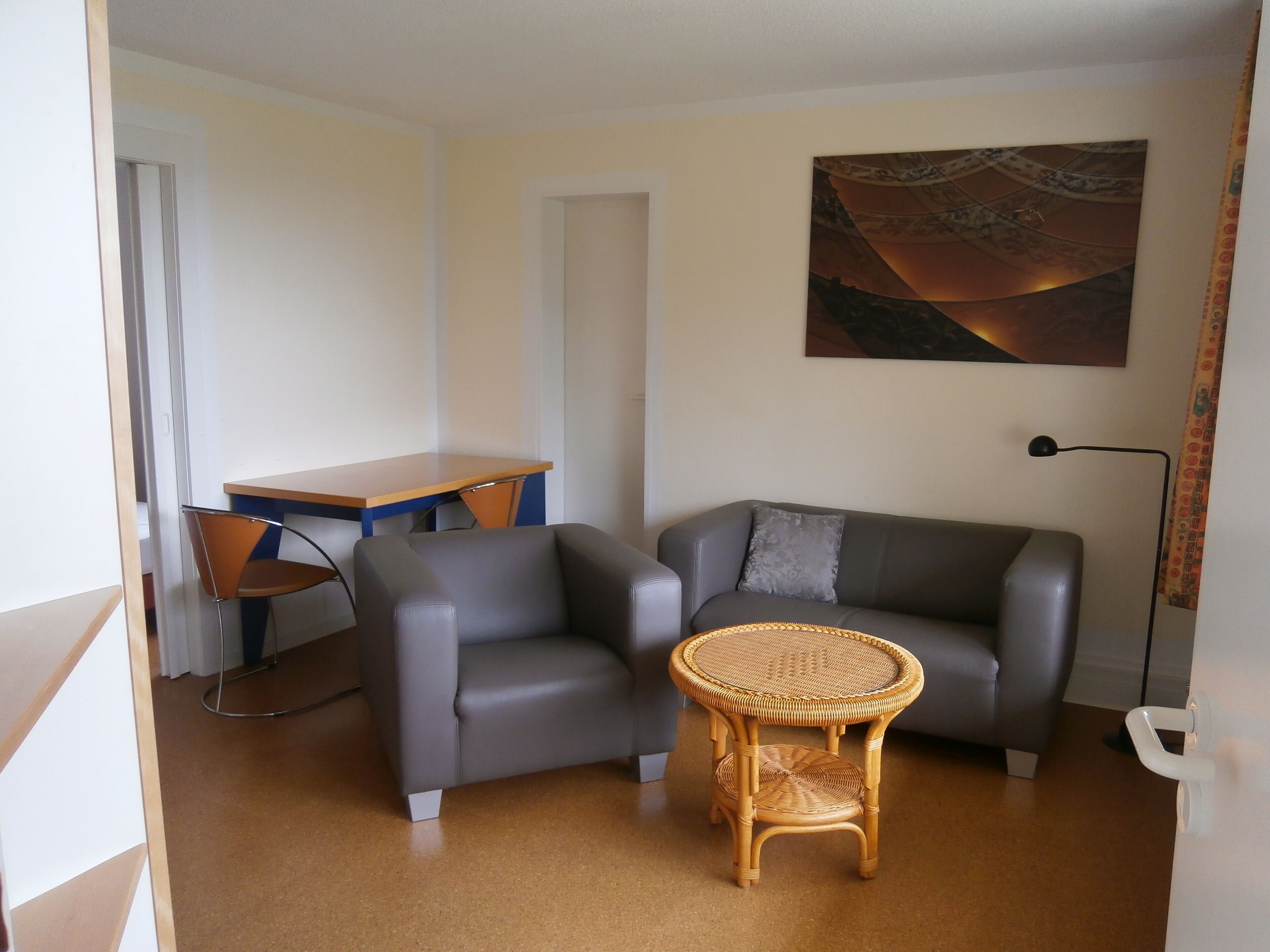 1 chambre, bureau, Wi-Fi gratuit, draps fournis