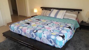 Familienapartment, 1 Schlafzimmer | Verdunkelungsvorhänge, Bügeleisen/Bügelbrett