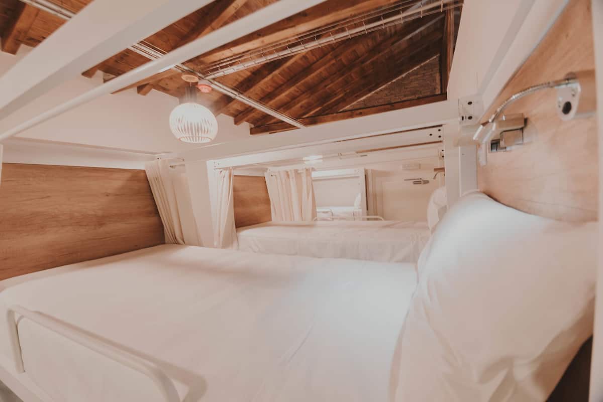 Wi-Fi de cortesia, roupa de cama, acesso para cadeiras de rodas