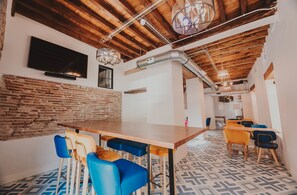 Restaurant - 4U Hostel (Granada)
