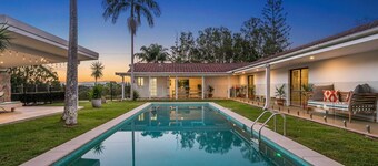 Tin Horse Ranch Byron Hinterland Retreat Sleeps 16