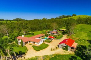 Exterior - 🌿 Tin Horse Ranch – Private Byron Hinterland Estate | Pool | Sleeps up to 20 (Pearces Creek)