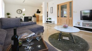 Romantic Villa, Mountain View | Living area - Villa Kami (Sibenik)